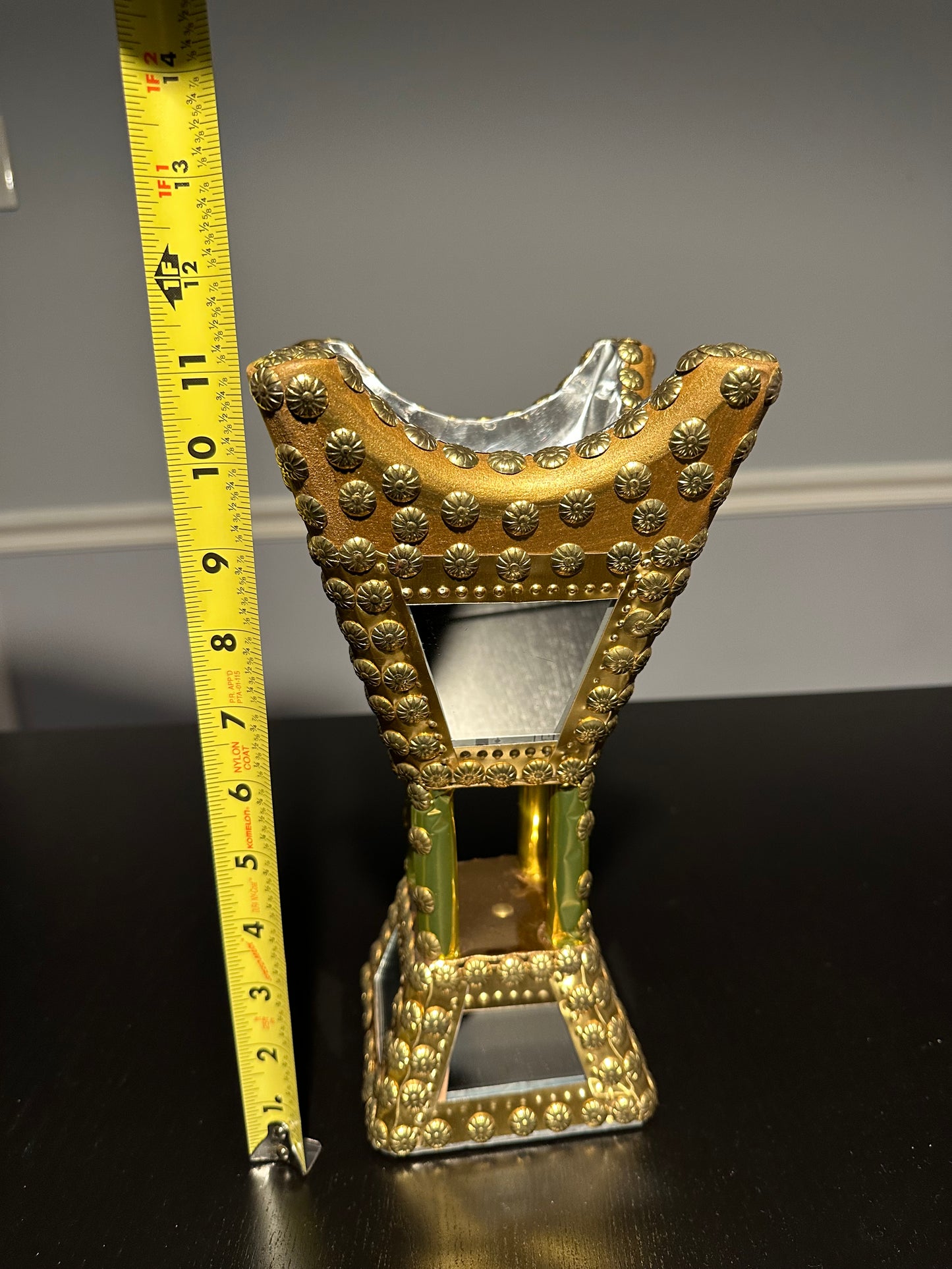 Grand Royal Arabian Mabkhara - Gold
